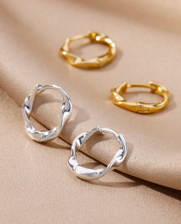 Dainty Twist Hoops